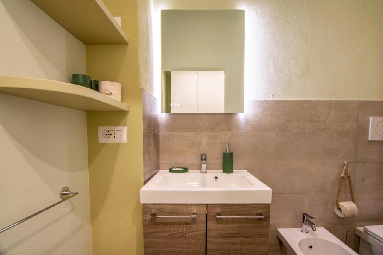 Soppalchino In Via Savona Apartment Milan Luaran gambar